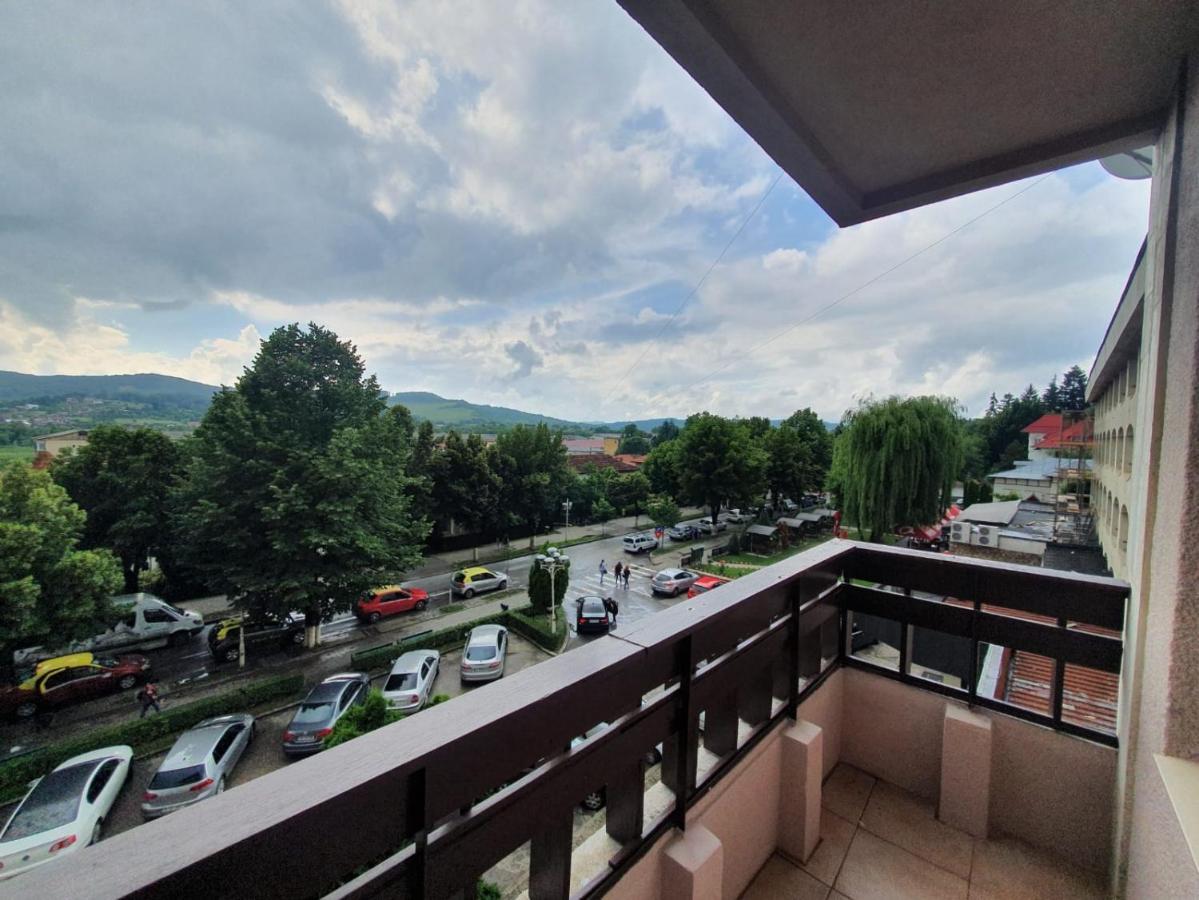 Apartament Posada Curtea de Argeş Exteriér fotografie
